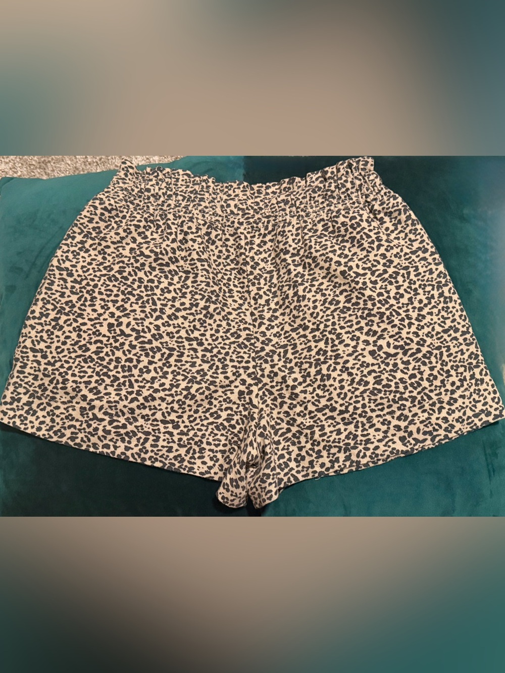 Abercrombie & Fitch Beige and Black Leopard Print Drawstring Shorts - Picture 2 of 6
